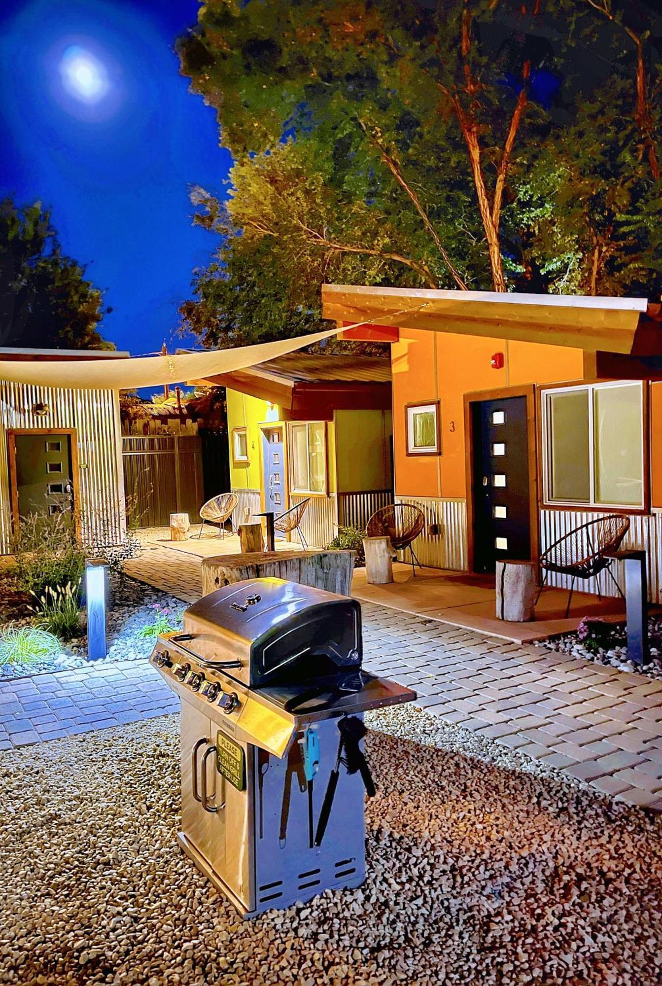 Downtown Kokopelli # 2- Newly Remodeled Stylish Studio Moab Exterior foto
